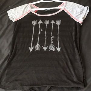 a black tee with cute arrows